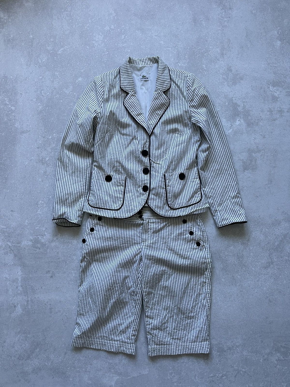 Lacoste costumes for women Lacoste size 38 made in France Size S / US 4 / IT 40 - 1 Thumbnail