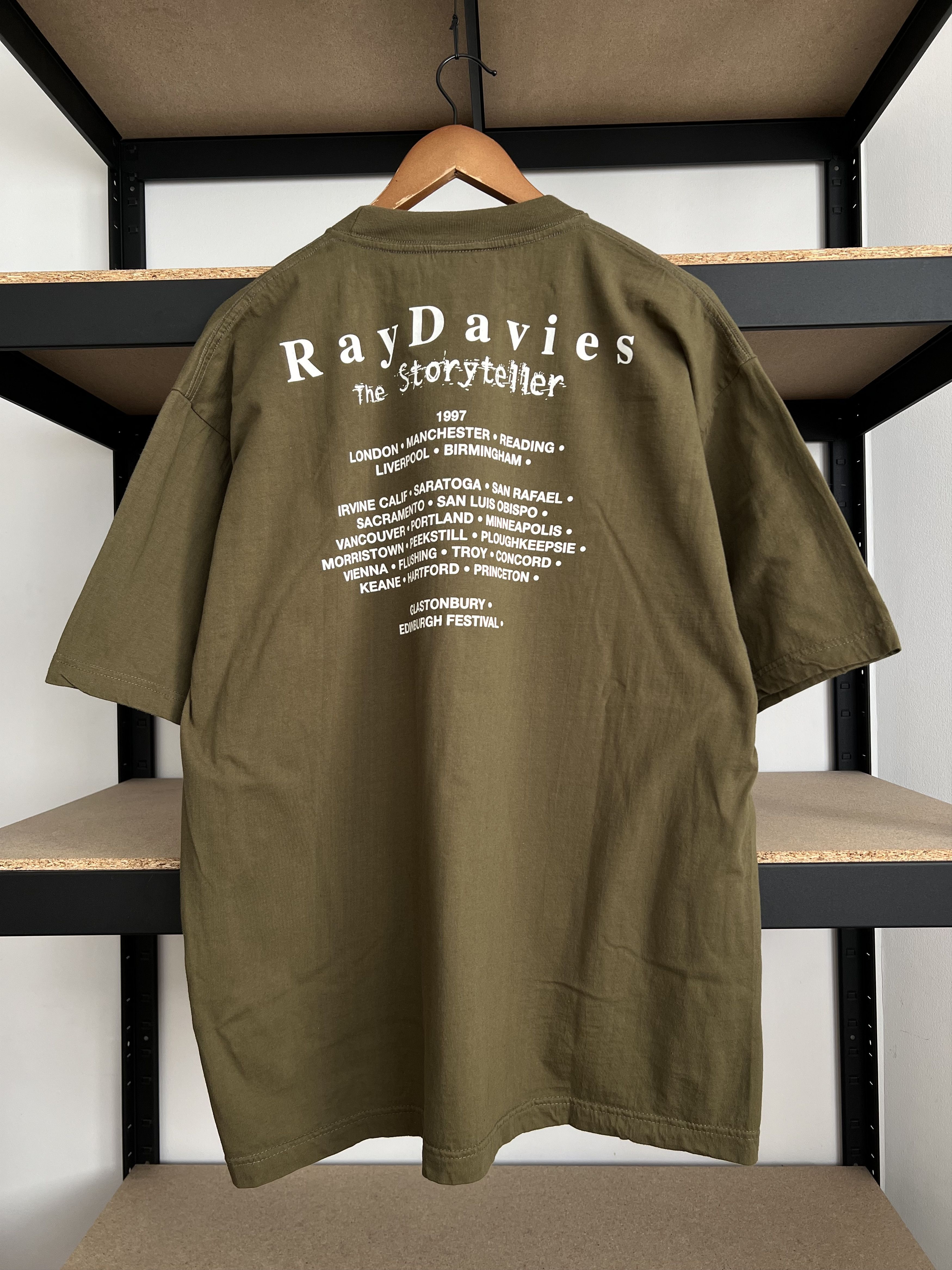Band Tees Vintage 1997 The Kinks To the Bone Ray Davies T-shirt Size US XL / EU 56 / 4 - 4 Thumbnail