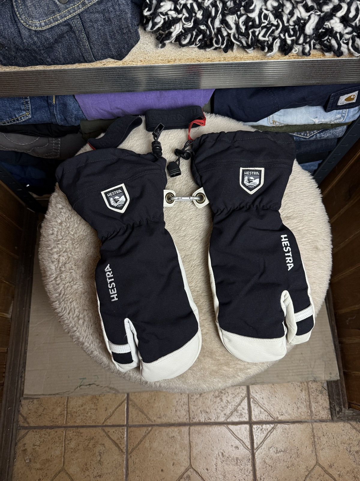 Hestra Hestra Ski Gloves Army Leather Mitten Size 9 Outdoor Size ONE SIZE - 1 Thumbnail