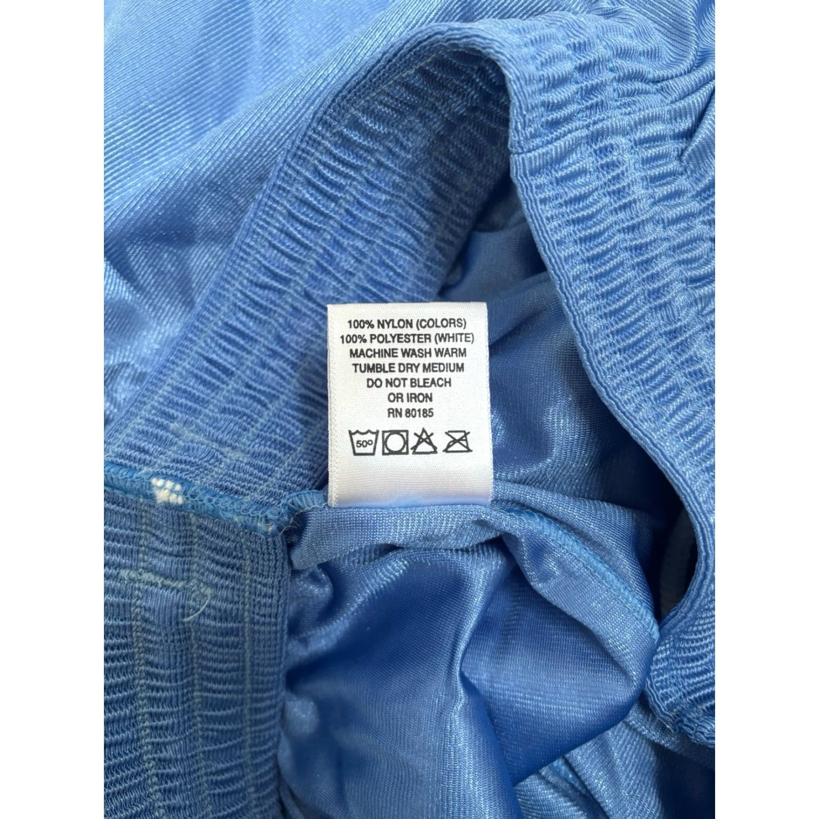 Vintage VINTAGE Don Alleson Dazzle Basketball Shorts Mens M NWOT 2002 Columbia Blue Nylon Athletic Basketball - NOS - 13.5” W x 7” Inseam Mens Size US 31 - 6 Thumbnail