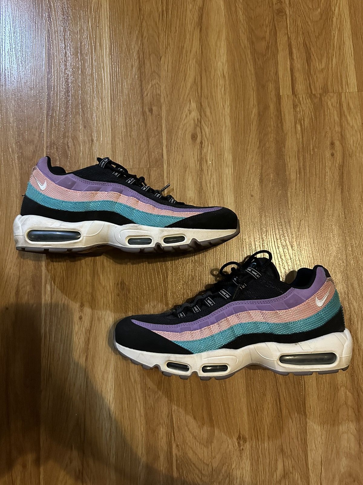Nike Nike Air Max 95 Have a Nike Day Size US 12 / EU 45 - 2 Thumbnail