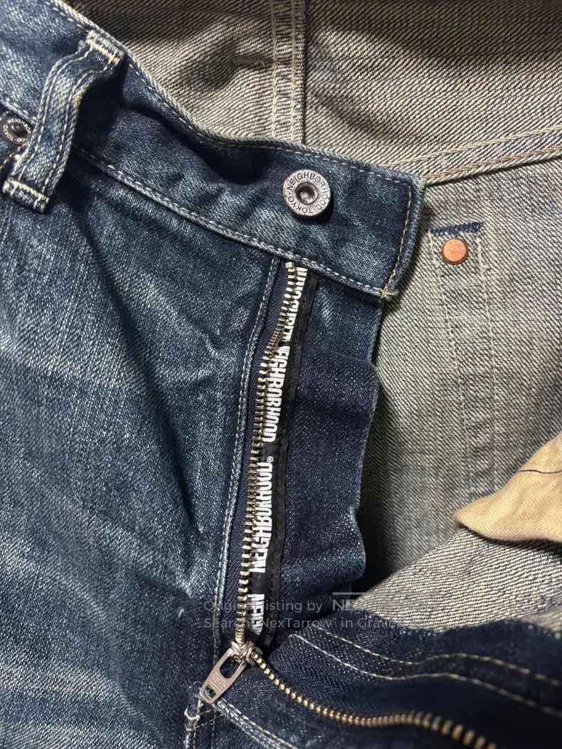 Neighborhood Neighborhood size M Jeans Size US 27 - 5 Thumbnail