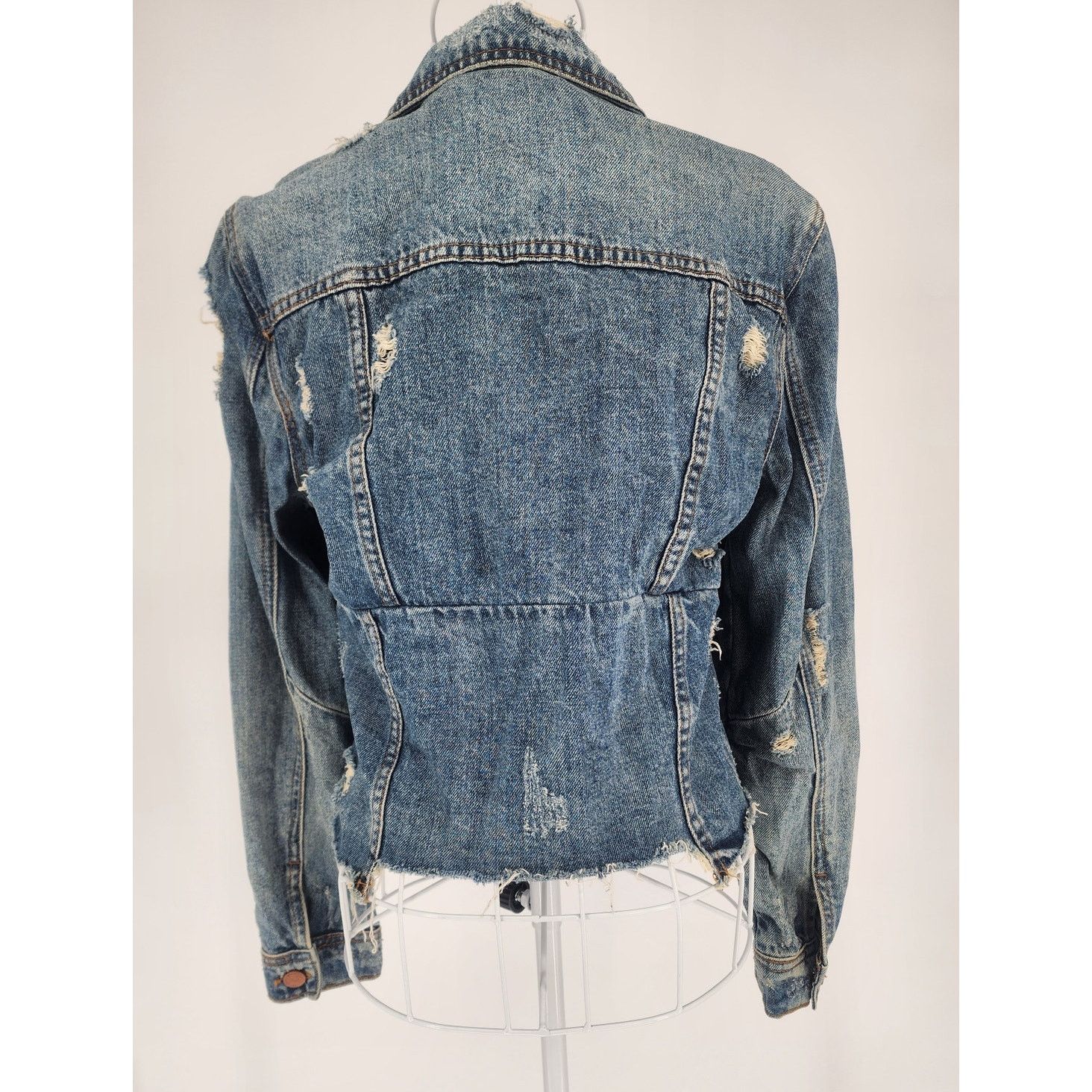 BLANKNYC Blank NYC Distressed Denim Jacket - Women's Size XS Size XS / US 0-2 / IT 36-38 - 2 Thumbnail