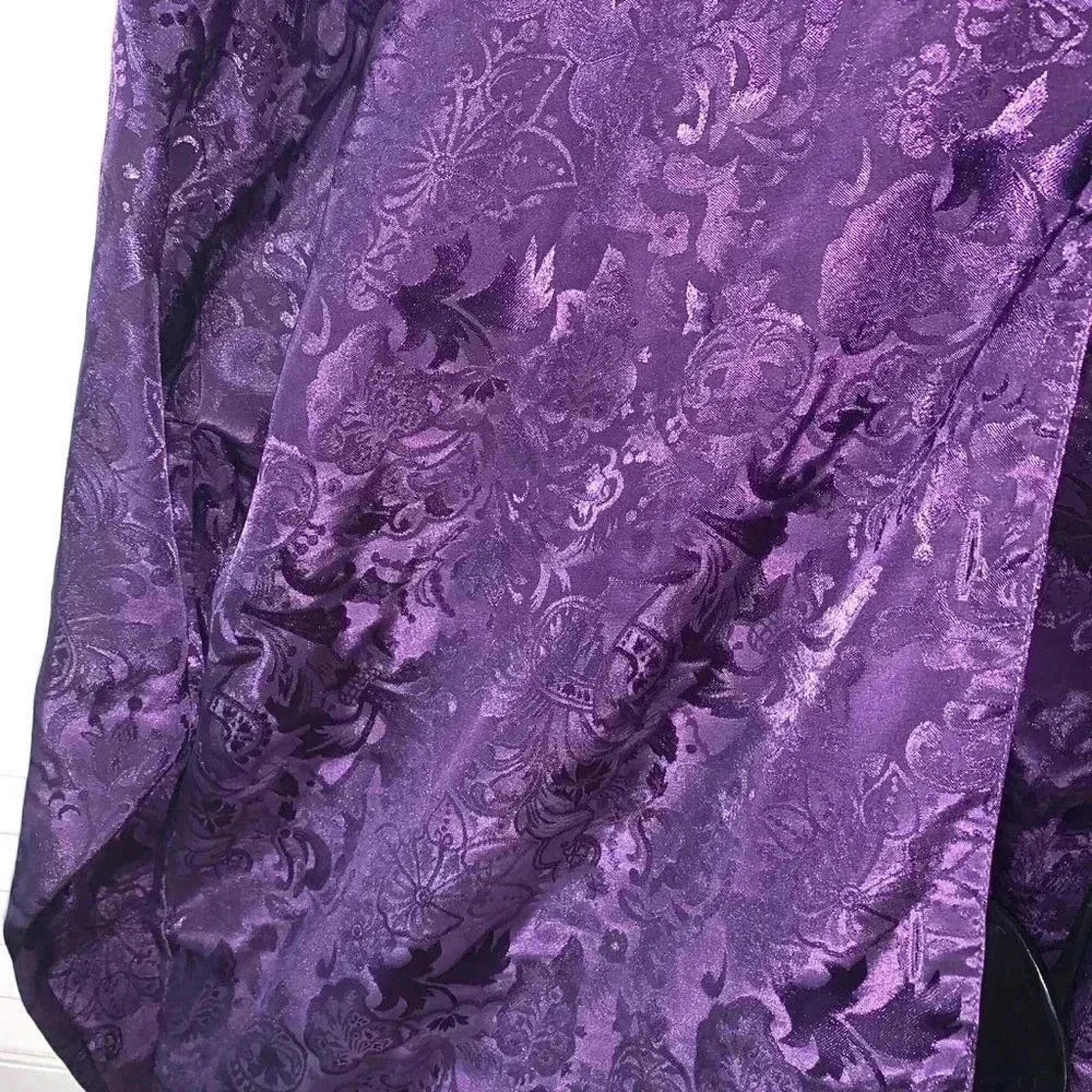 Designer Victoria's Secret Purple Satin Robe Size ONE SIZE - 3 Thumbnail