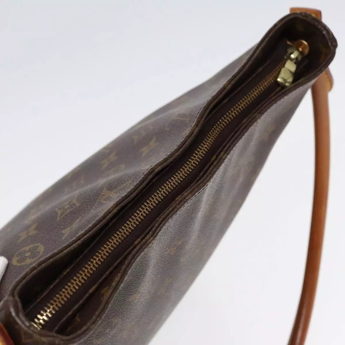 Louis Vuitton LOUIS VUITTON Monogram Looping GM Shoulder Bag Size ONE SIZE - 13 Thumbnail