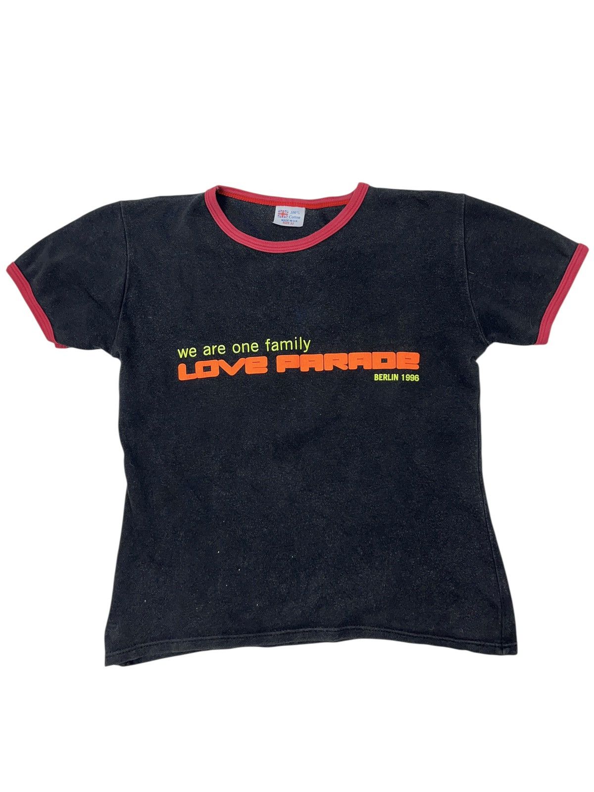 Thunderdome Vintage 1996 Love Parade We Are One Family Techno T-shirt Size XS / US 0-2 / IT 36-38 - 2 Thumbnail