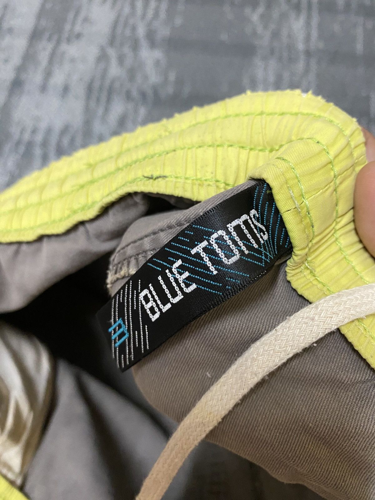 If Six Was Nine × The Unbranded Brand Blue Toms Short Pants Faded Colour Size US 37 - 10 Thumbnail