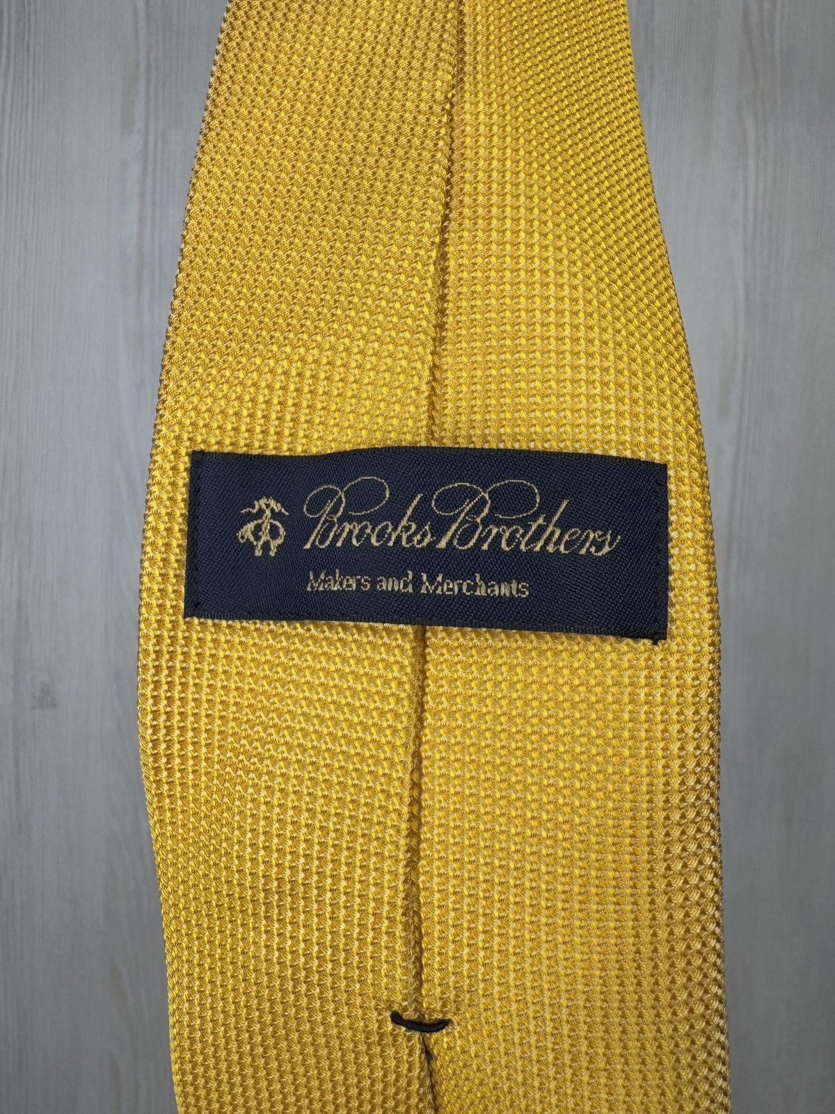 Brooks Brothers Brooks Brothers Yellow Solid Tie 100% Silk Men's Necktie USA Size ONE SIZE - 3 Thumbnail