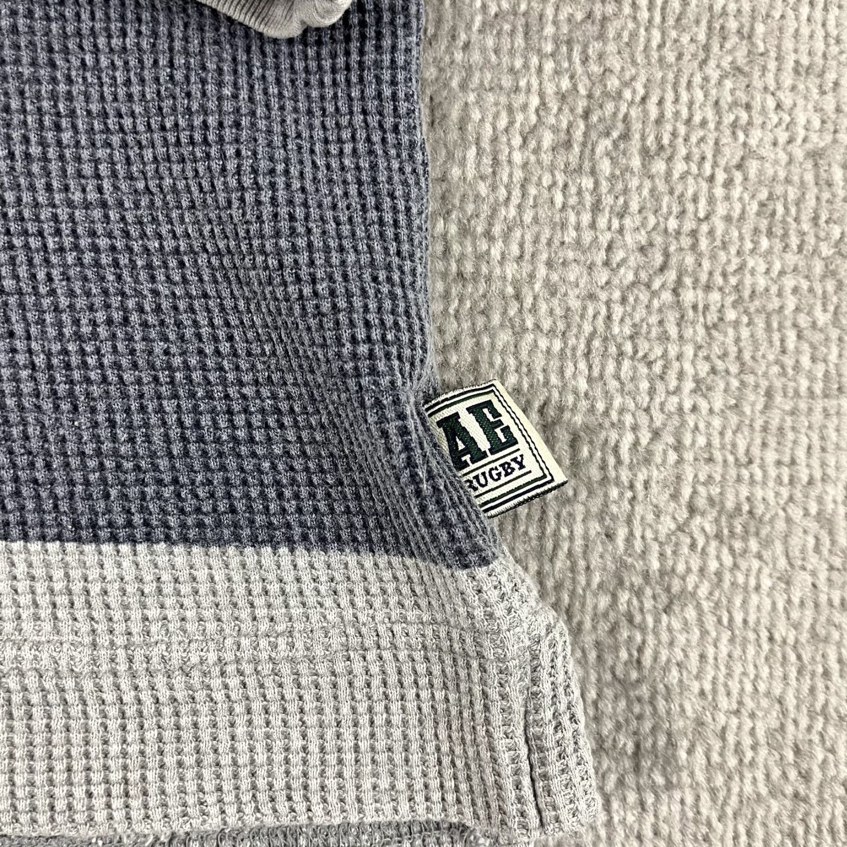 American Eagle Outfitters American Eagle Rugby Polo Shirt Mens Large Blue Gray Striped Thermal Activewear Size US L / EU 52-54 / 3 - 3 Thumbnail