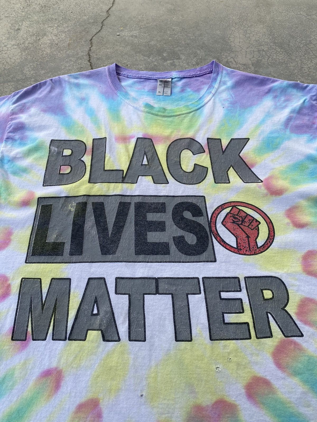 Rap Tees Vintage Thrashed Black Lives Matter Tie Dye Tees Size US XL / EU 56 / 4 - 3 Thumbnail