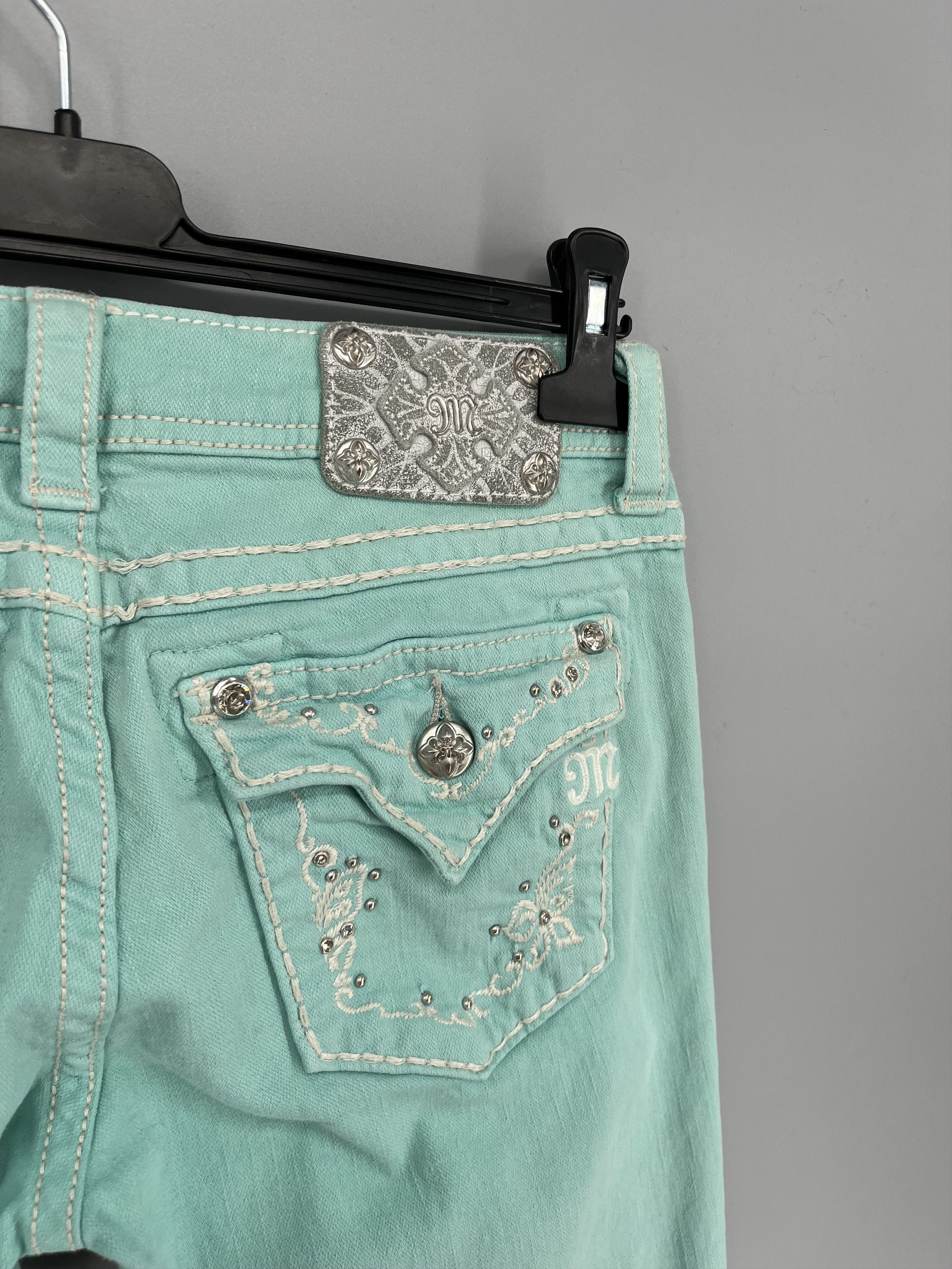 Japanese Brand Miss Me Easy cropped Jeans Women's Size 30 Blue Denim Size 30" / US 8 / IT 44 - 14 Thumbnail
