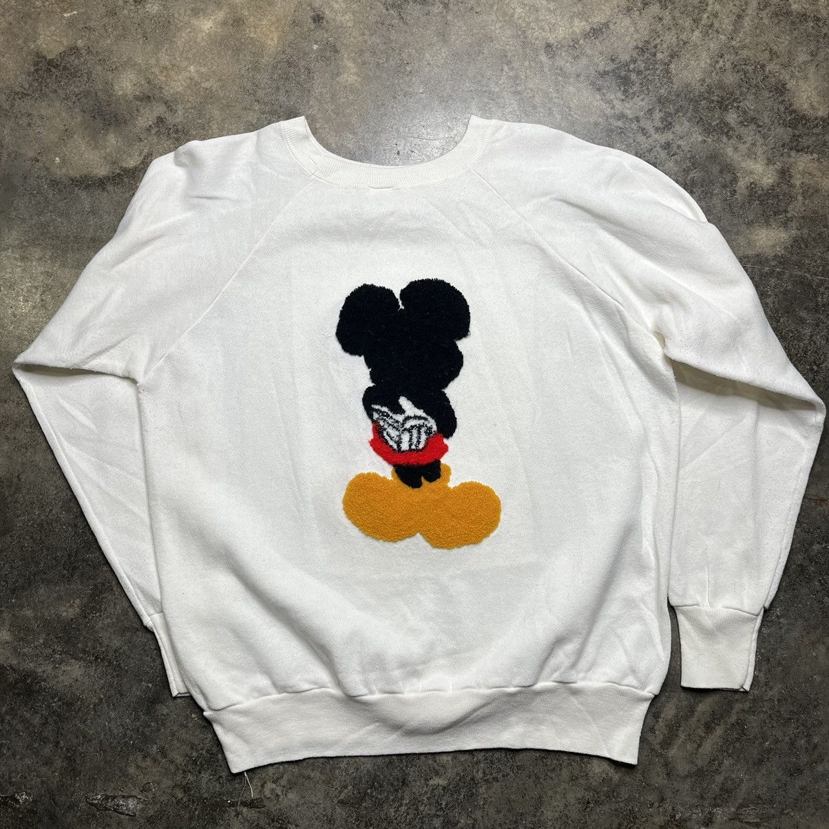Vintage vintage 70s 80s mickey mouse creepy sweatshirt Size US L / EU 52-54 / 3 - 6 Thumbnail