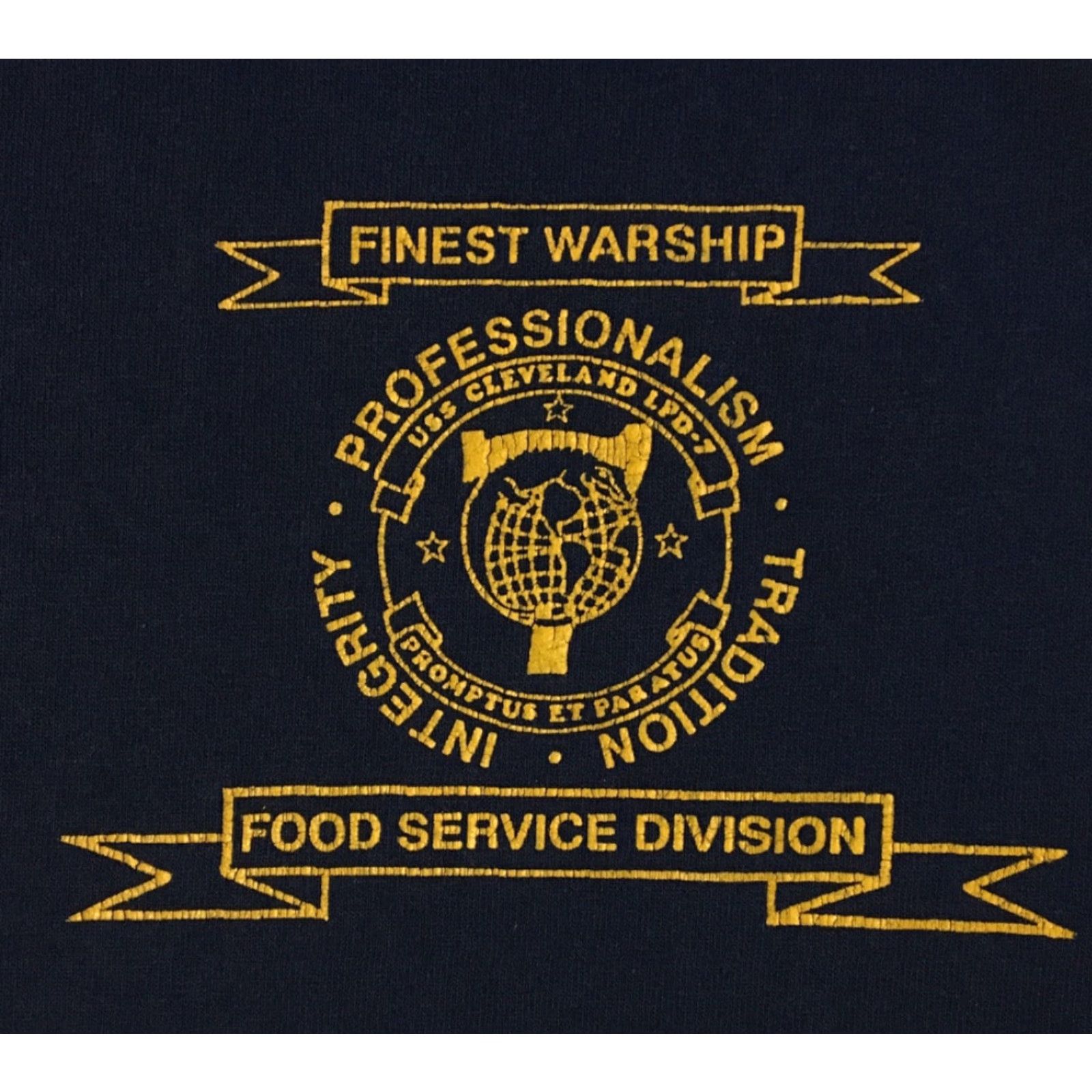 Vintage VINTAGE Navy USS Cleveland LPD-7 War Ship Food Service Shirt M Military Grunge Nike Shirt Size US M / EU 48-50 / 2 - 2 Thumbnail