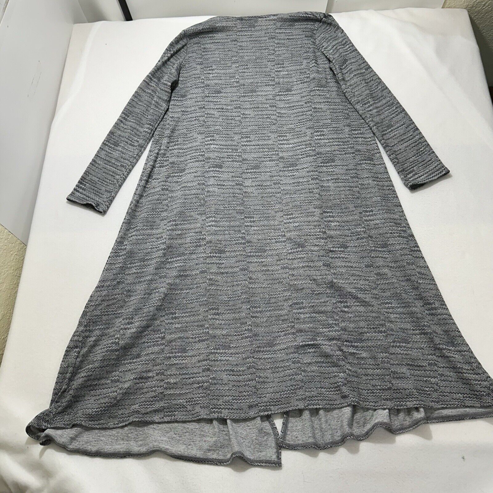 Other LuLaRoe Sarah Small Open Front Gray Duster Cardigan Sweater Size S / US 4 / IT 40 - 10 Thumbnail