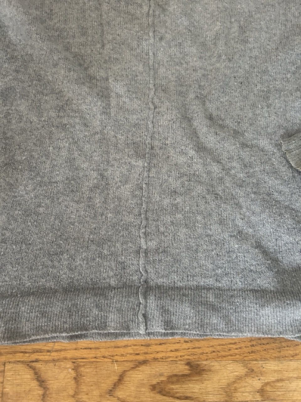 Nice Collective 100% Cashmere Nice Collective V Neck sweater Size US XS / EU 42 / 0 - 10 Thumbnail
