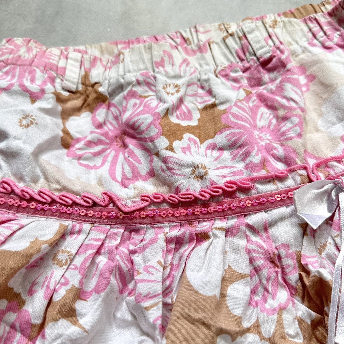 Cop Copine × Ed Hardy × Miss Sixty Sexy Floral Ruffle Skirt Y2K Vintage Cute Bow Lace Trim Size 24" / US 00 / IT 34 - 8 Thumbnail