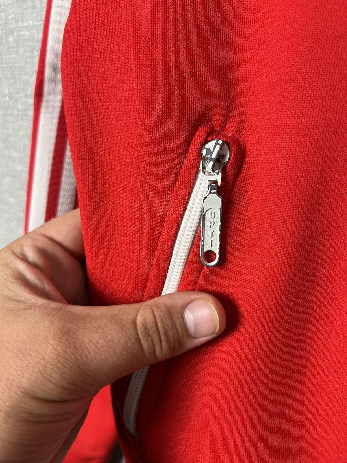 Adidas Vintage Adidas Made Yugoslavia Turtleneck Track Top Jacket Size L / US 10 / IT 46 - 11 Thumbnail