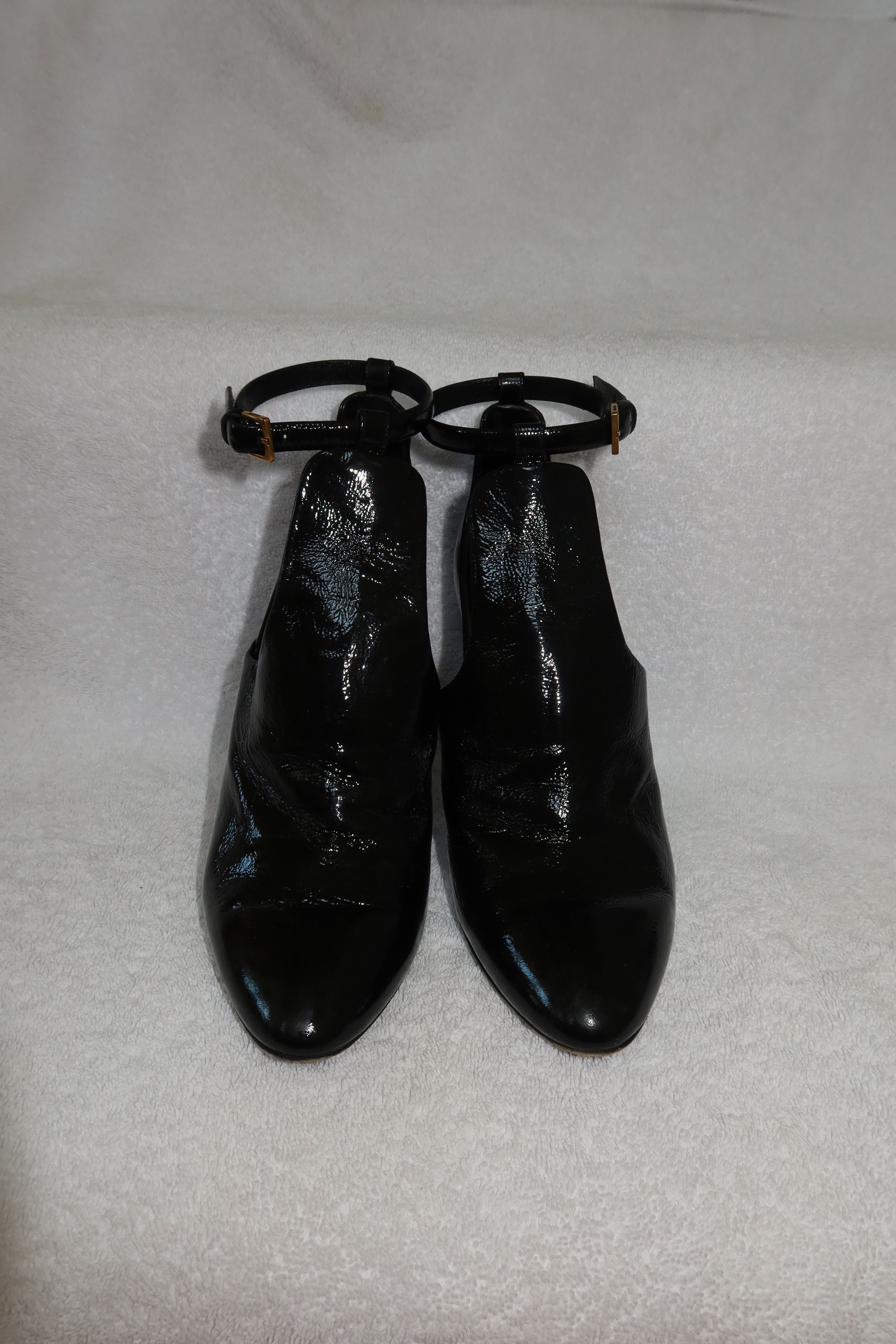 Gucci Gucci T-strap Pumps Size US 6.5 / IT 36.5 - 7 Thumbnail