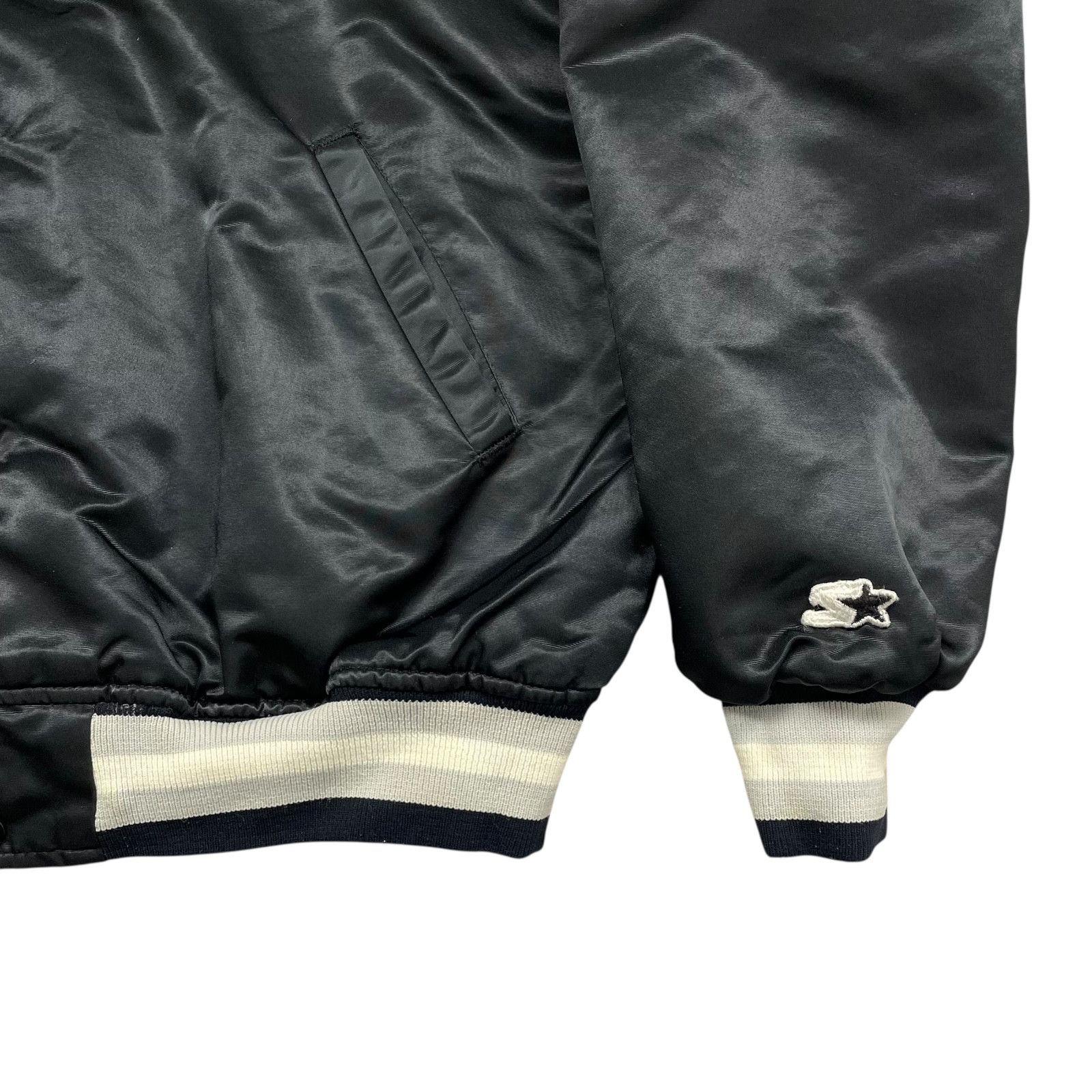 NHL VTG 90s LOS ANGELES KINGS STARTER SATIN BOMBER JACKET L Size US L / EU 52-54 / 3 - 5 Thumbnail