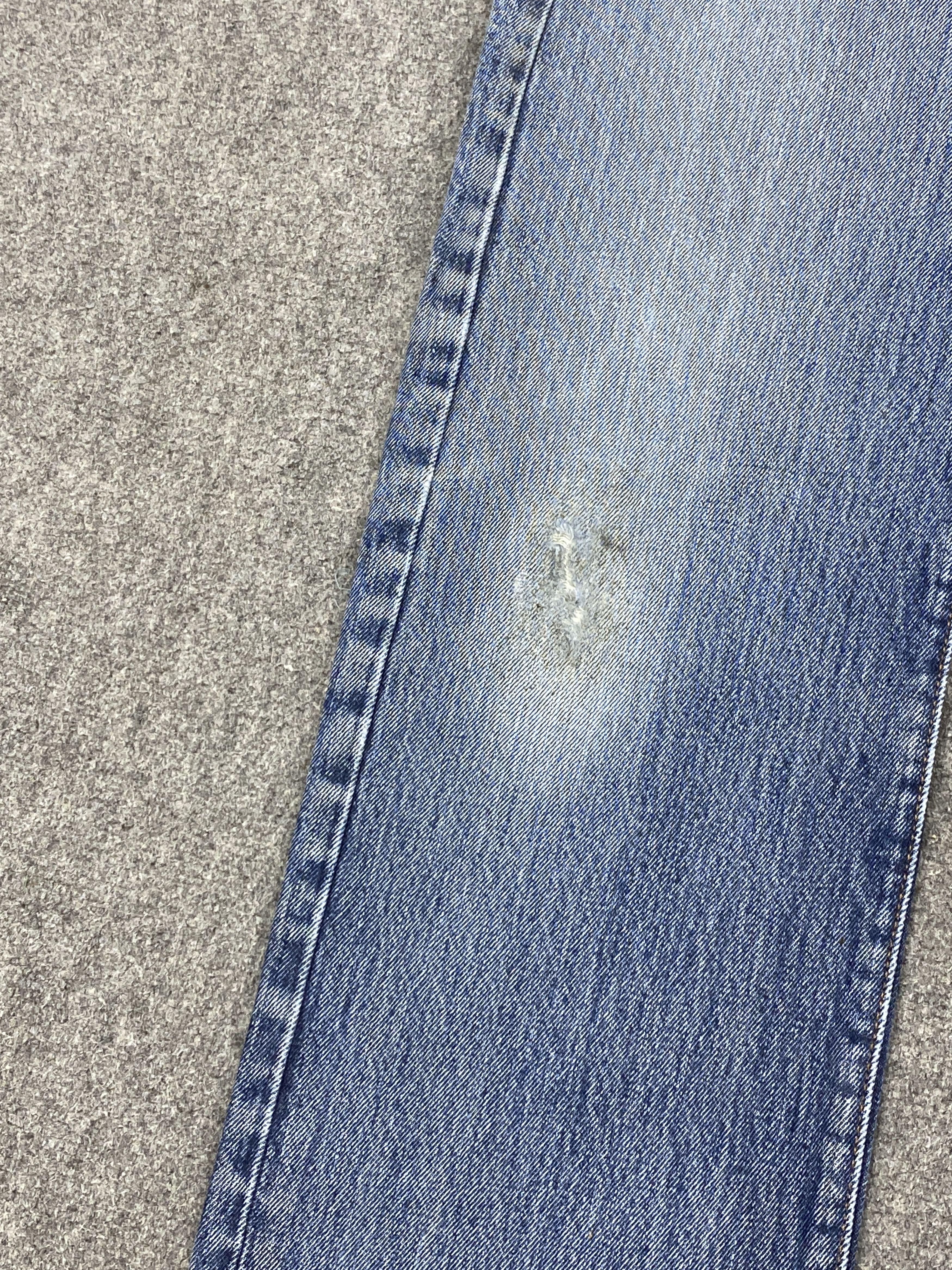 Levi's × Vintage Vintage Levi's 501 Blue Faded Jeans DP2807 Size US 34 / EU 50 - 14 Thumbnail