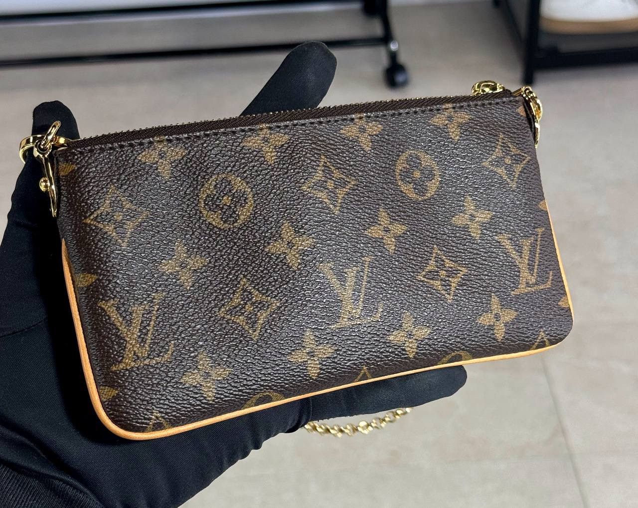 Louis Vuitton Authentic LOUIS VUITTON Monogram Favorite PM M40717 Bag Hand Size ONE SIZE - 3 Thumbnail