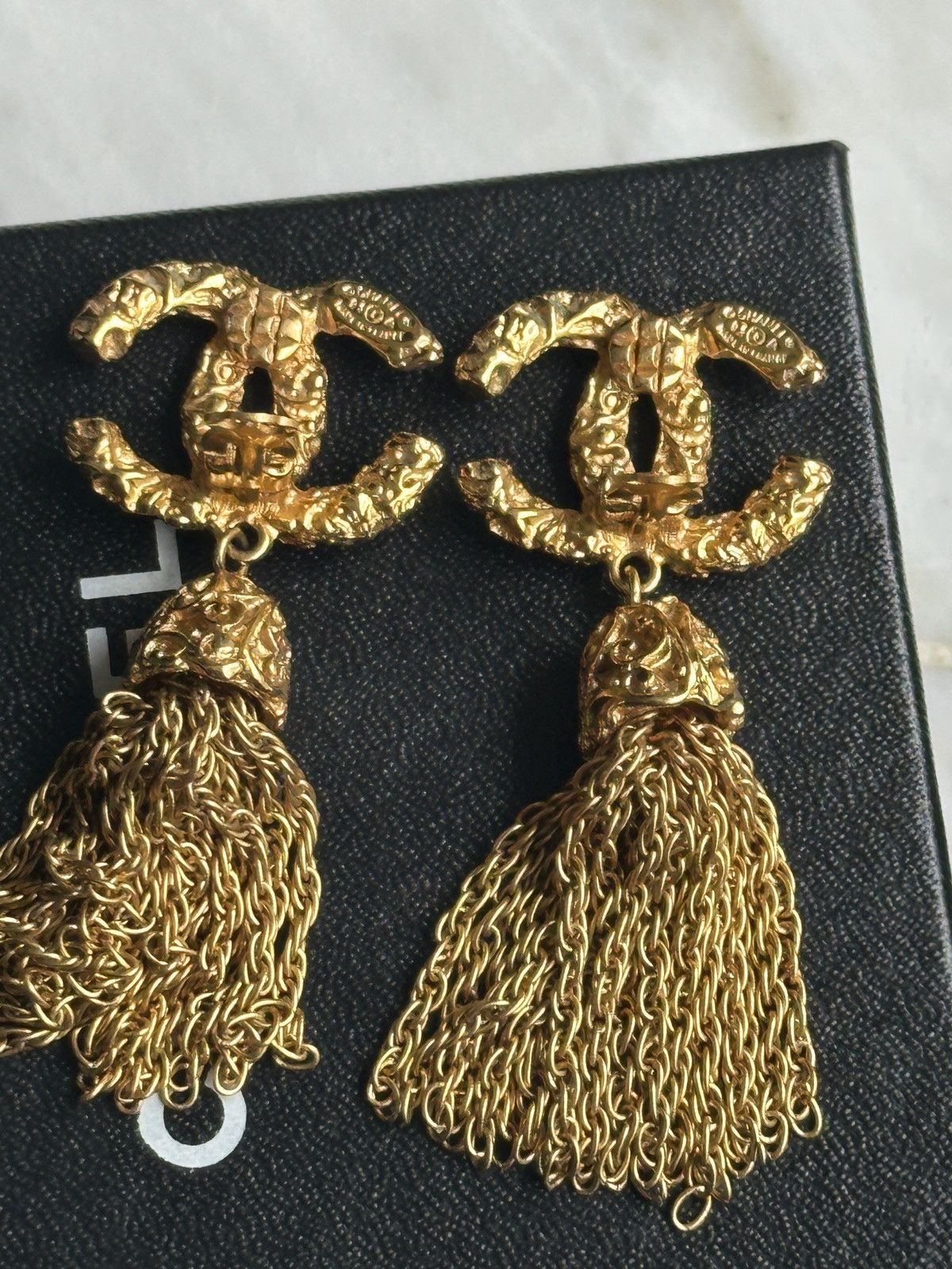 Chanel × Vintage 1990s vintage runway Chanel clip earrings Size ONE SIZE - 5 Thumbnail