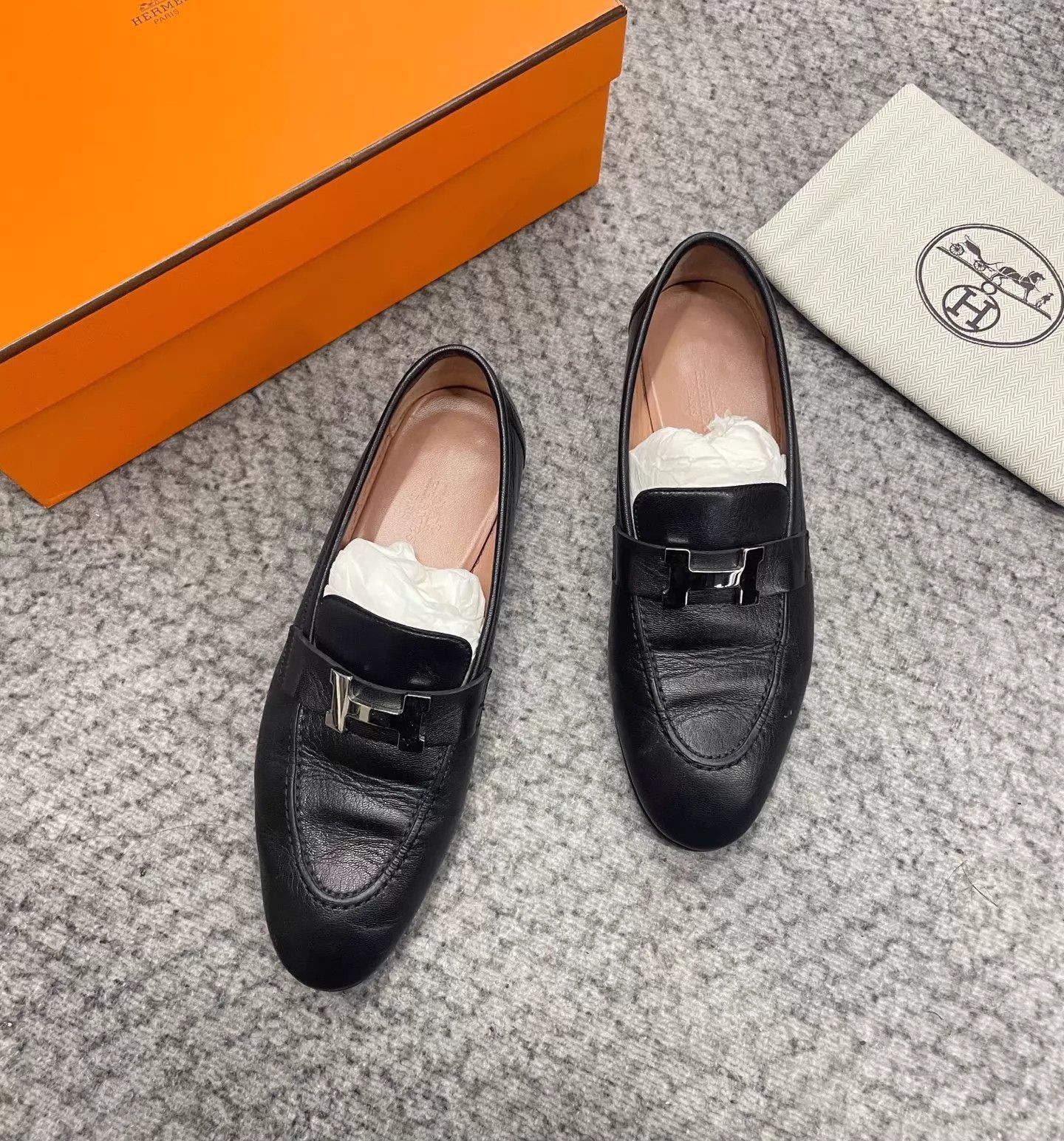 Hermes Hermes H Buckle Flat Leather Shoes Black & Silver Size US 6 / IT 36 - 1 Thumbnail