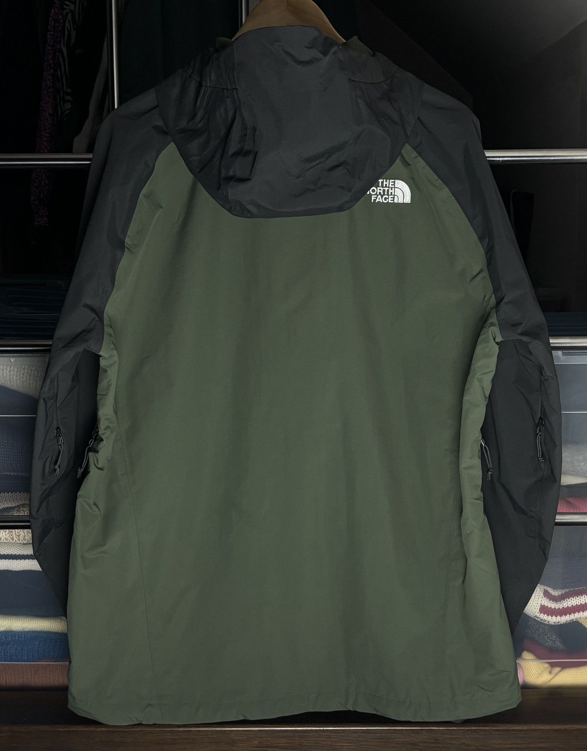 The North Face The North Face Dryvent Shell Outdoor Windbreaker Rain Jacket Size US L / EU 52-54 / 3 - 8 Thumbnail