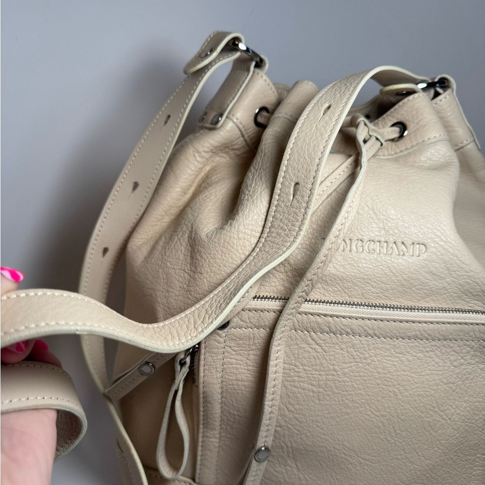 Longchamp Longchamp Drawstring Bucket Bag Crossbody Cream Leather Bag Size ONE SIZE - 13 Thumbnail