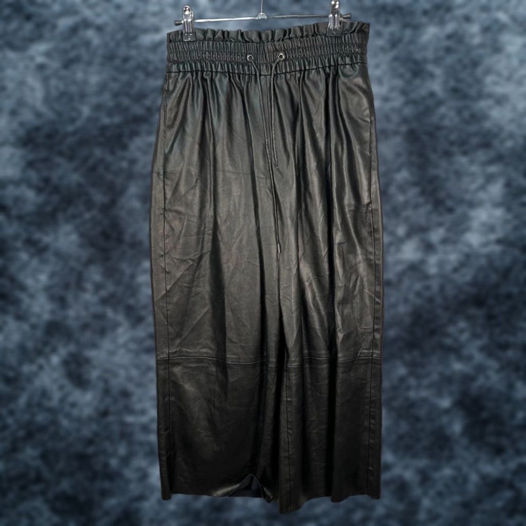 Zara Zara Womens Size Small Black Faux Leather Wide-Leg Pants Elastic Waist Shirt Womens Pants Cropped Punk 90s N/A Size 28" / US 6 / IT 42 - 1 Thumbnail