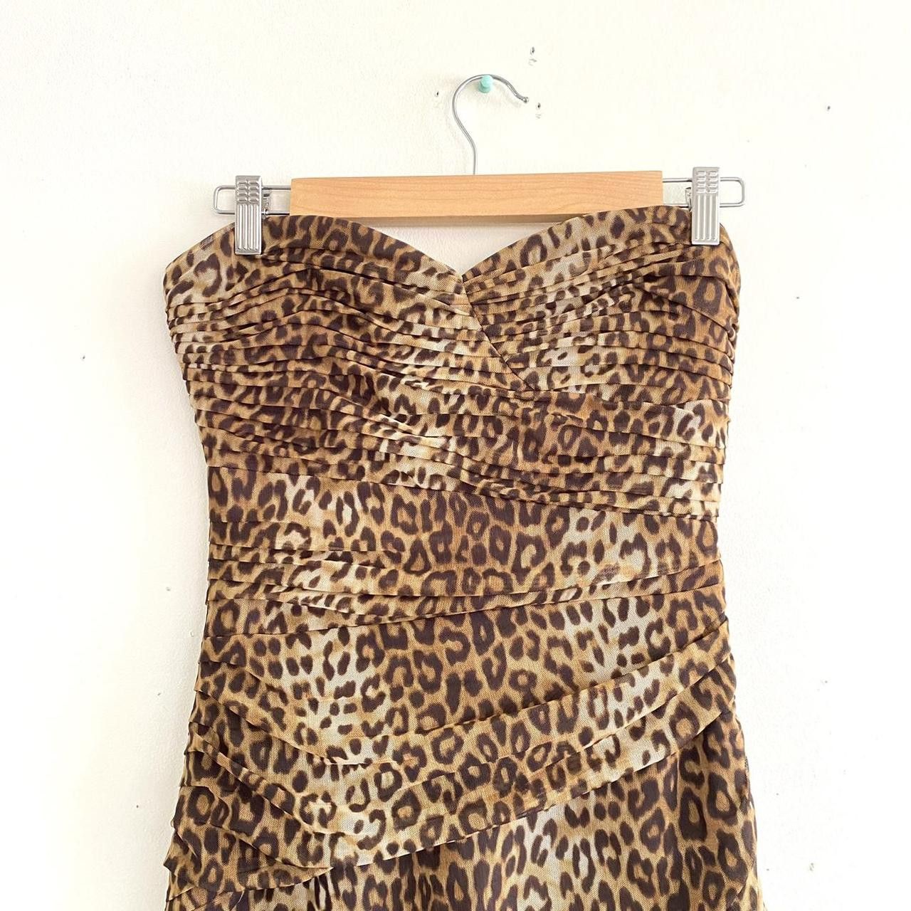 Bcbgmaxazria BCBGMAXAZRIA CHEETAH PRINT SIZE 4 STRAPLESS MINI DRESS Size S / US 4 / IT 40 - 5 Thumbnail