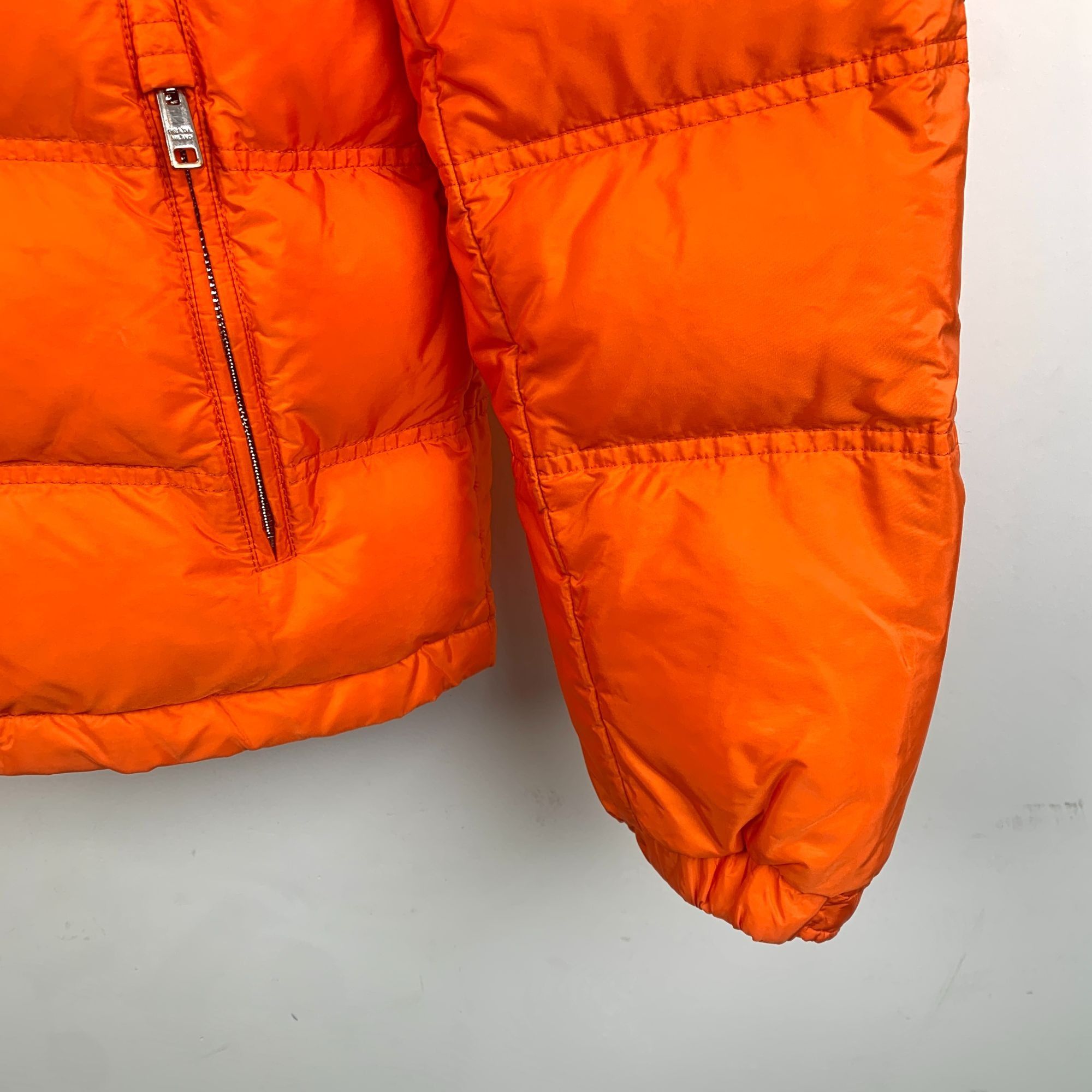 Prada [Prada] Orange High-Gloss Triangle Logo Padded Coat 54 XL Size XL / US 12-14 / IT 48-50 - 6 Thumbnail
