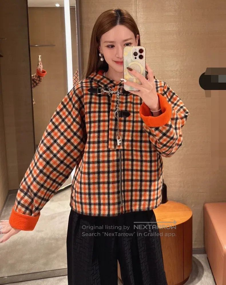 Hermes Hermes Orange Plaid Chain Jacket Size XS / US 0-2 / IT 36-38 - 1 Thumbnail