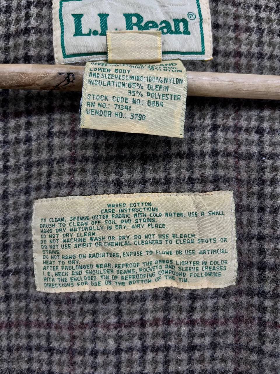 L.L. Bean Vintage L.L Bean Thinsulate Long Wax Jacket Size M / US 6-8 / IT 42-44 - 10 Thumbnail