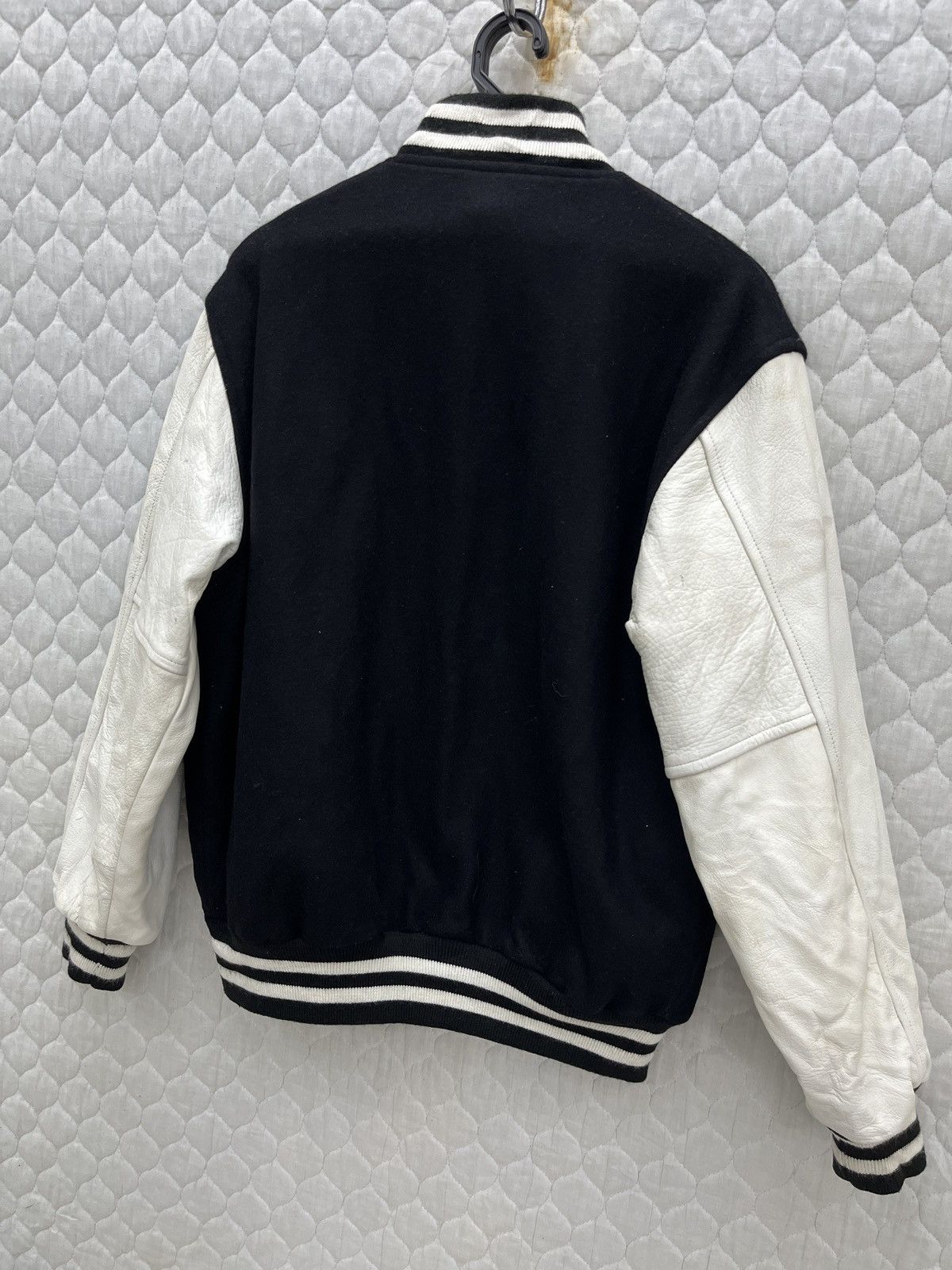 Other 🔥🔥🔥STEALS VARSITY LEATHER SLEEVE JACKET Size US M / EU 48-50 / 2 - 6 Thumbnail
