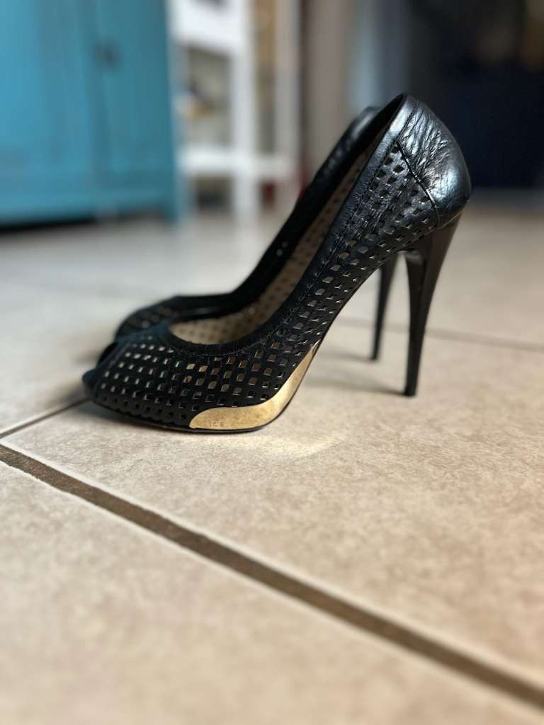 Iceberg Iceberg Heels Size US 7 / IT 37 - 6 Thumbnail