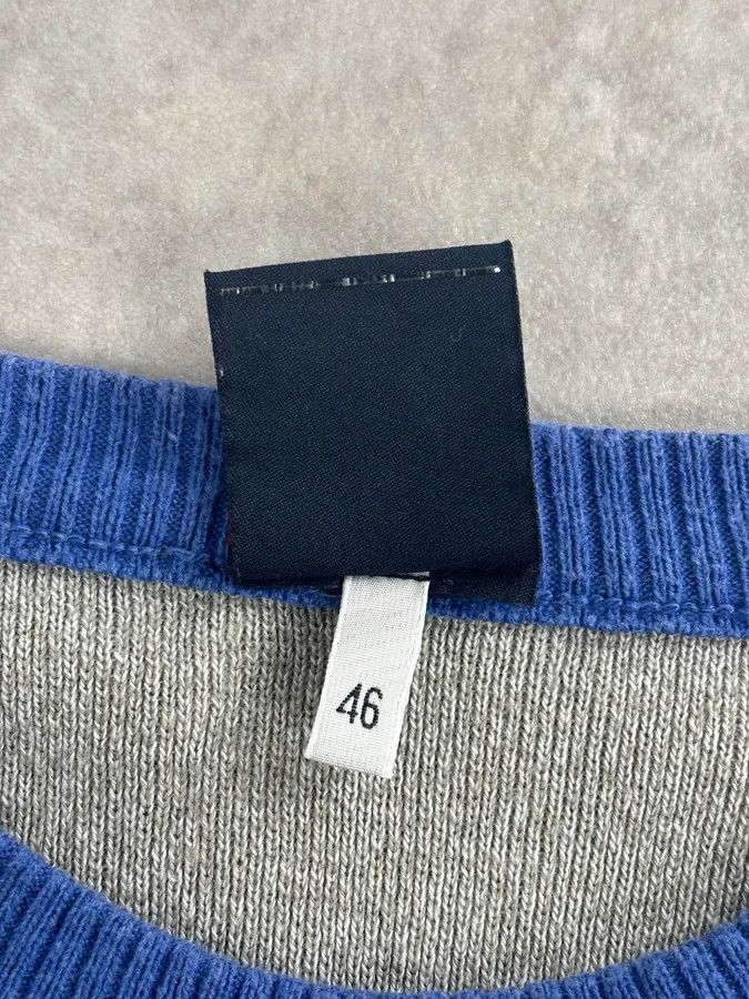 Dolce & Gabbana 1990s Dolce & Gabbana Blue Beige Wool Sweater Size US S / EU 44-46 / 1 - 9 Thumbnail