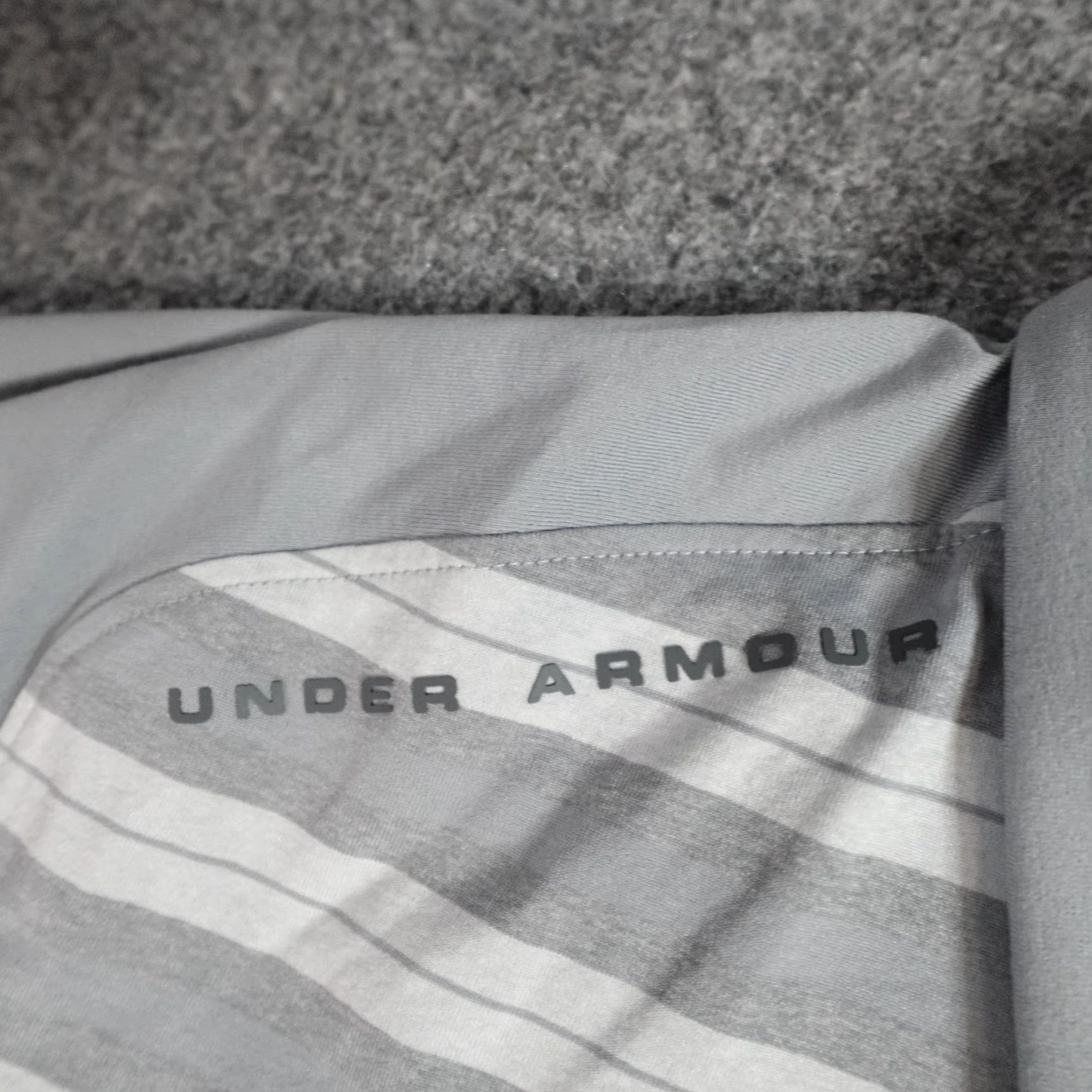 Under Armour Under Armour Polo Shirt Large Gray Striped Raglan Performance Shirt Men Polo Gray Striped Performance Size US L / EU 52-54 / 3 - 4 Thumbnail