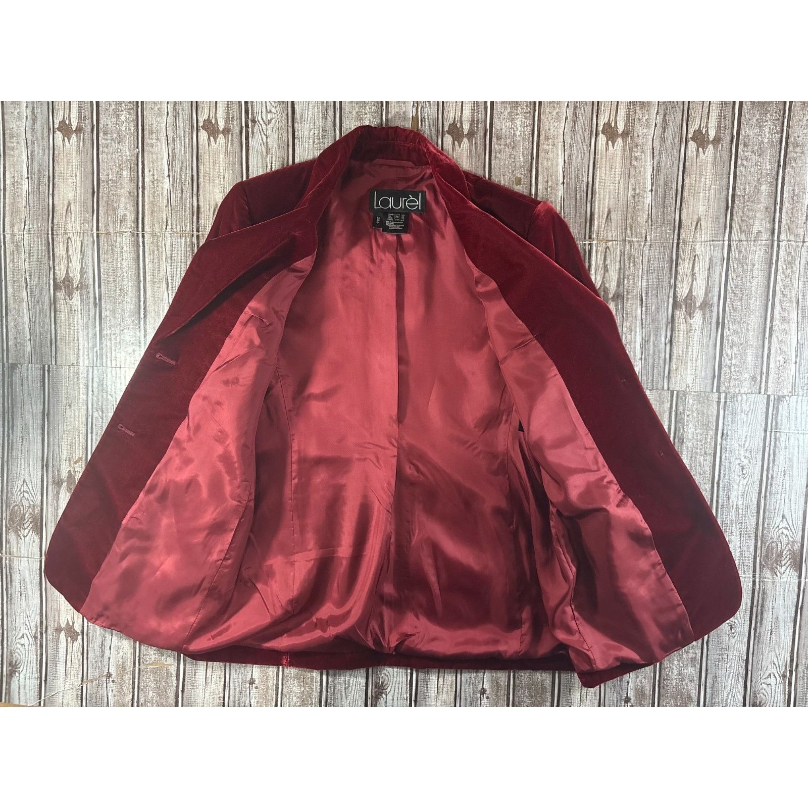 Escada Laurel by Escada Velvet Jacket size 38 color burgundy made i Size XS / US 0-2 / IT 36-38 - 5 Thumbnail