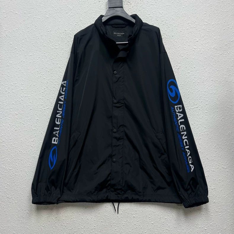 Balenciaga Balenciaga SS24 Logo Print Coach Jacket - dmc Size US M / EU 48-50 / 2 - 1 Thumbnail