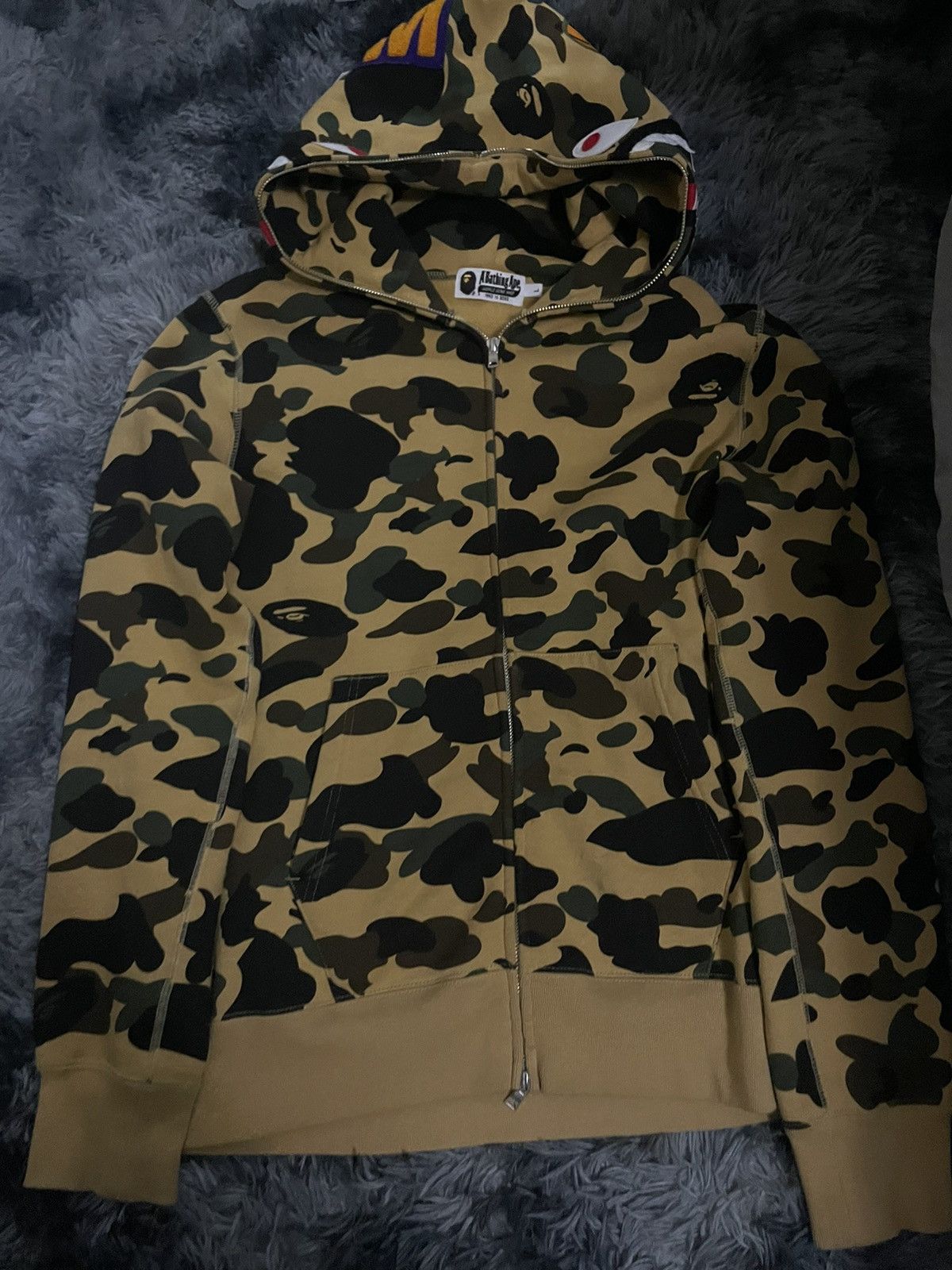 Bape 1st Camo Shark Full Zip Hoodie Size US L / EU 52-54 / 3 - 1 Thumbnail