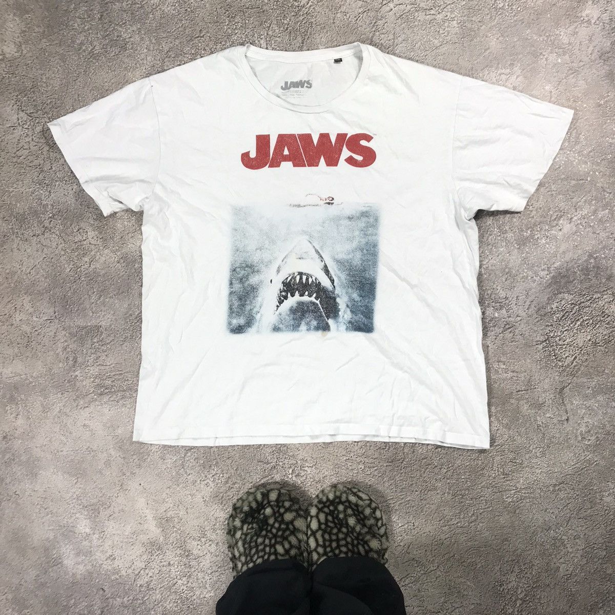 Vintage Vintage 90s Jaws Graphic Tee Sun Faded Cinema Streetwear XXL Size US XXL / EU 58 / 5 - 1 Thumbnail