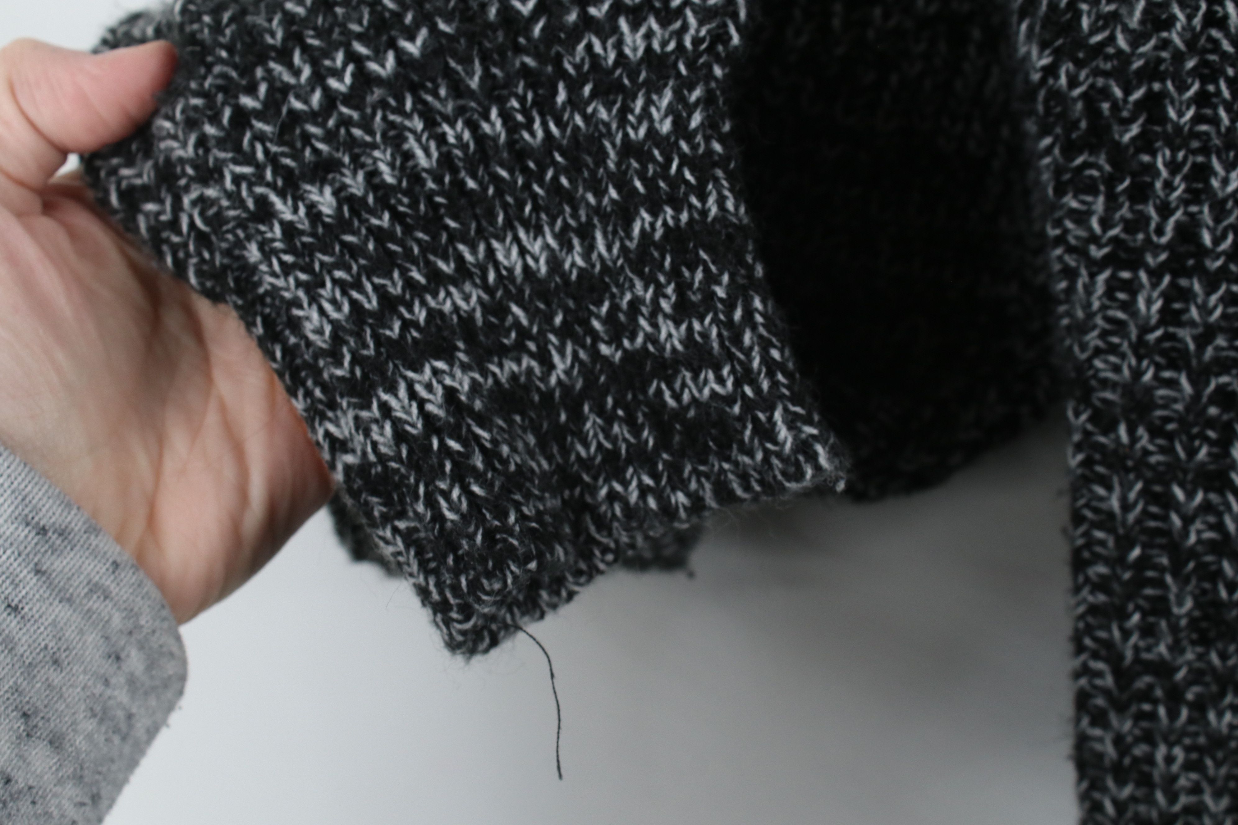 Vintage Vintage 90s Streetwear Ribbed Knit Crewneck Sweater Black Size US XL / EU 56 / 4 - 5 Thumbnail