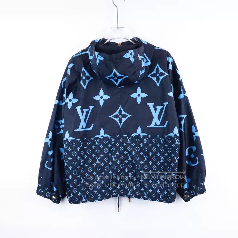 Louis Vuitton Louis Vuitton Blue presbyopic hooded jacket Size XXS / US 00 / IT 34 - 2 Thumbnail