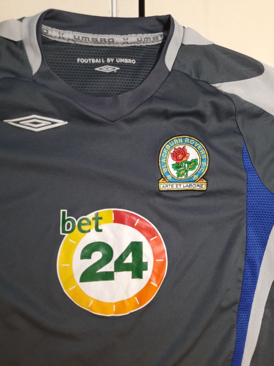 Umbro Umbro Blackburn Rovers Jersey 2007-2008 Junior size LB Size US XS / EU 42 / 0 - 7 Thumbnail