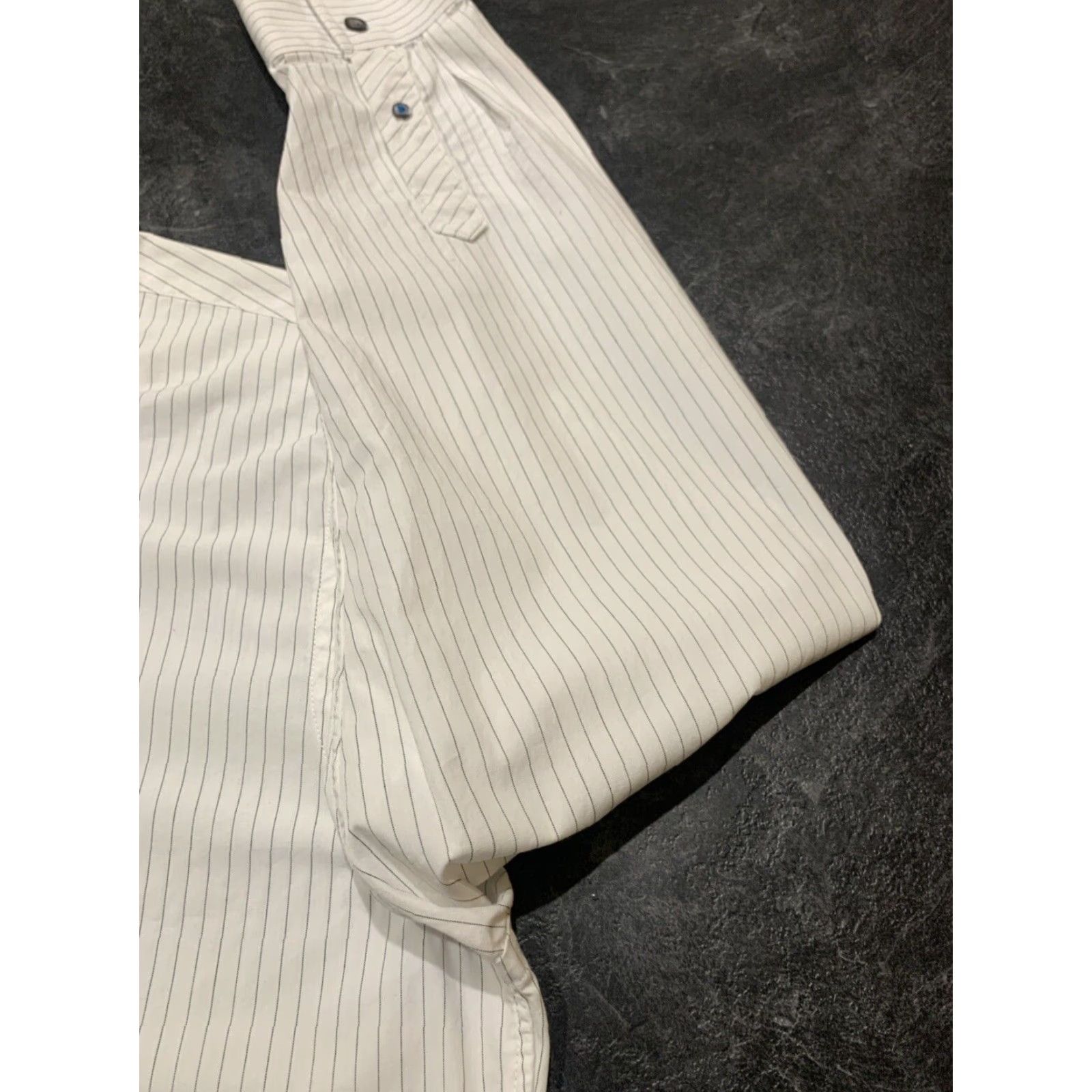 American Eagle Outfitters American Eagle Outfitters Button-Up Shirt Men’s Large Long Sleeve Striped White Casual Modern Size US L / EU 52-54 / 3 - 3 Thumbnail