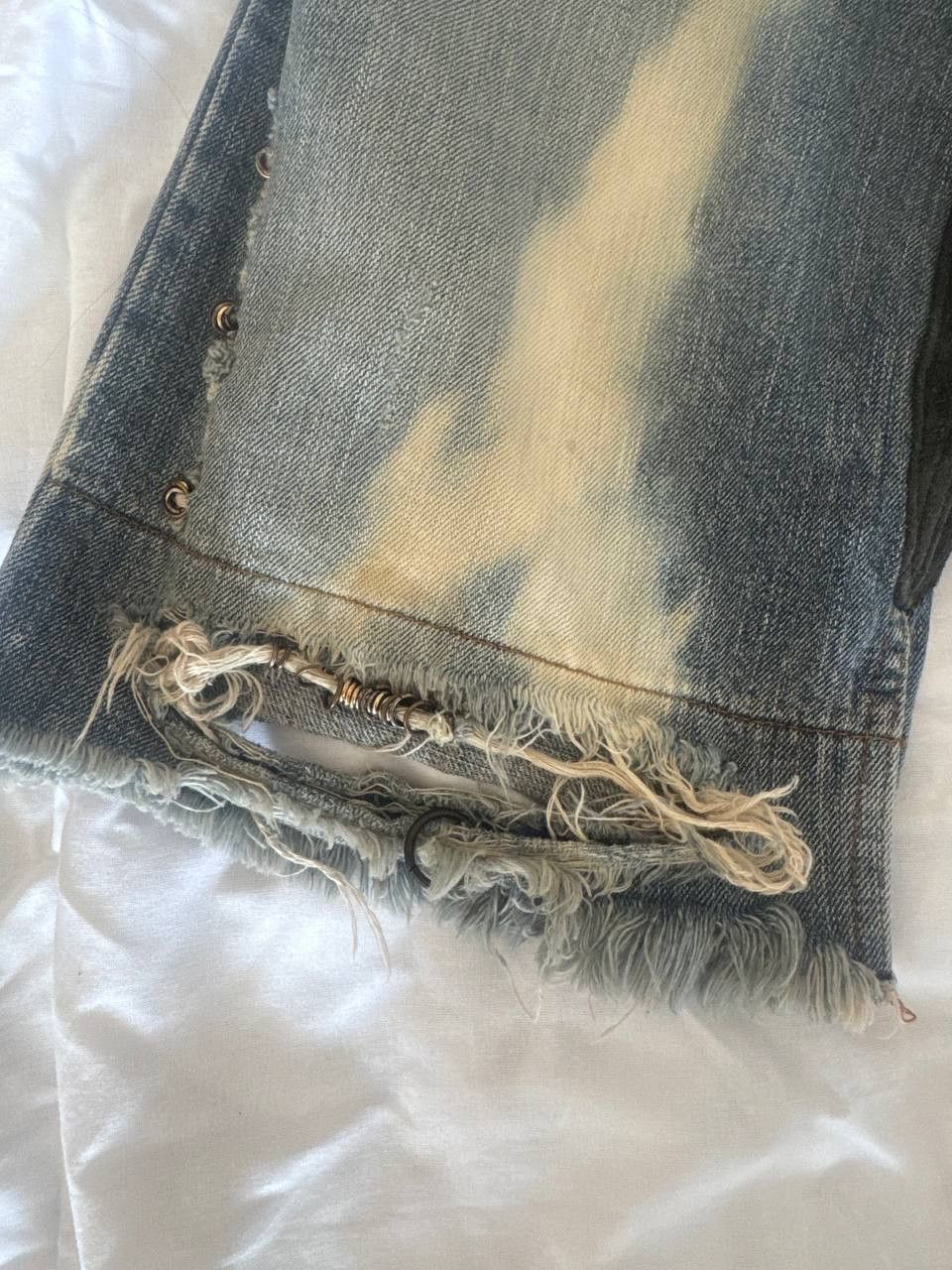If Six Was Nine If Six Was Nine mudmax pierced denim shorts Size US 28 / EU 44 - 4 Thumbnail