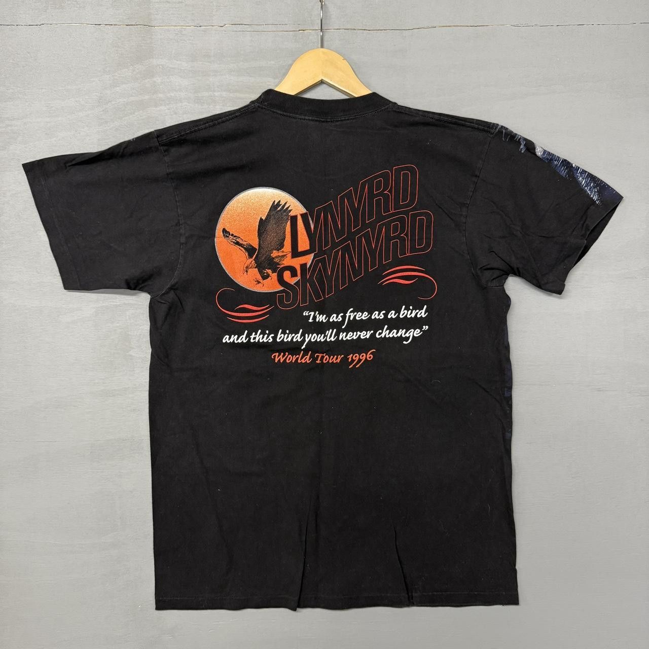Vintage Lynyrd Skynyrd Free Bird 1996 Tour Band Tee Shirt XL Size US XL / EU 56 / 4 - 2 Thumbnail