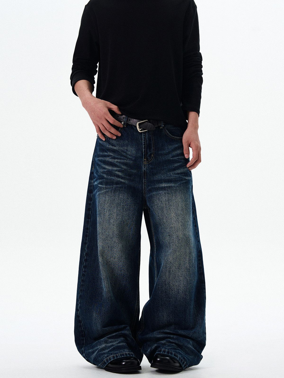 Vintage Men's American Street Loose-Fit Straight-Leg Washed Jeans Size US 33 - 2 Thumbnail