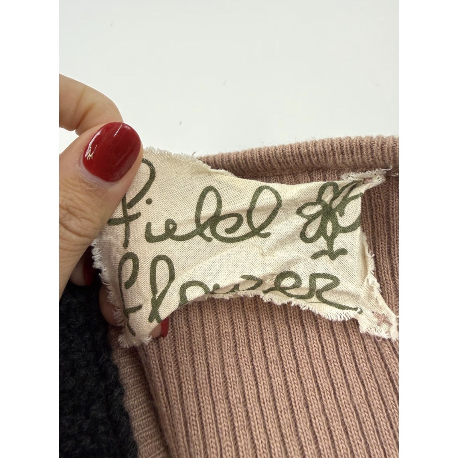 Pinko Field of Flower Cardigan Womens Small Pink Open Front Pockets Collared Knit Wool Viscose Nylon Cotton Angora Cashmere Holiday Fall Women Size S / US 4 / IT 40 - 5 Thumbnail
